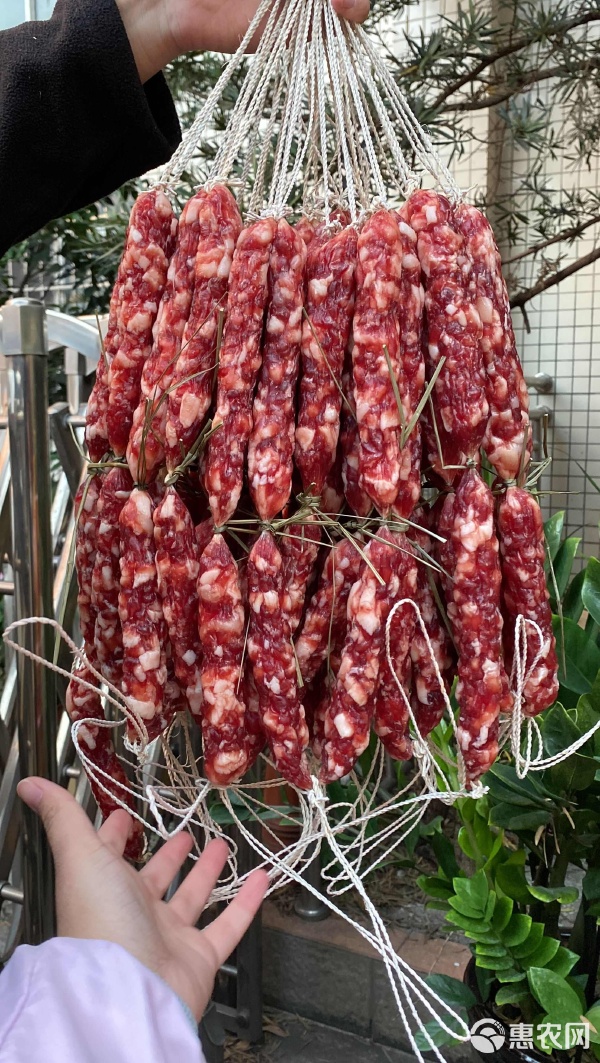 匠心傳承，臘味飄香——探秘廣式臘腸古法生嗮的藝術(shù)與美味